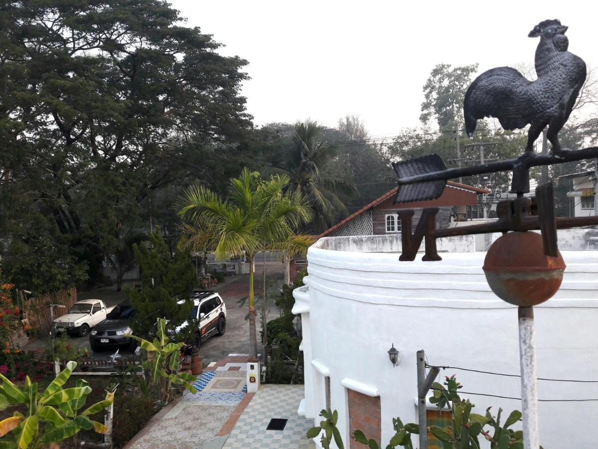 Scenic Riverside Resort Kamphaeng Phet Exteriör bild
